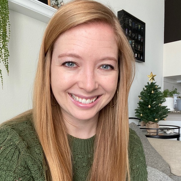 Meet your Posher, Krista - Picture 3 of 3